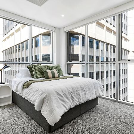 Spectacular William St Apartment - Sleeps 12 Melbourne Exterior photo